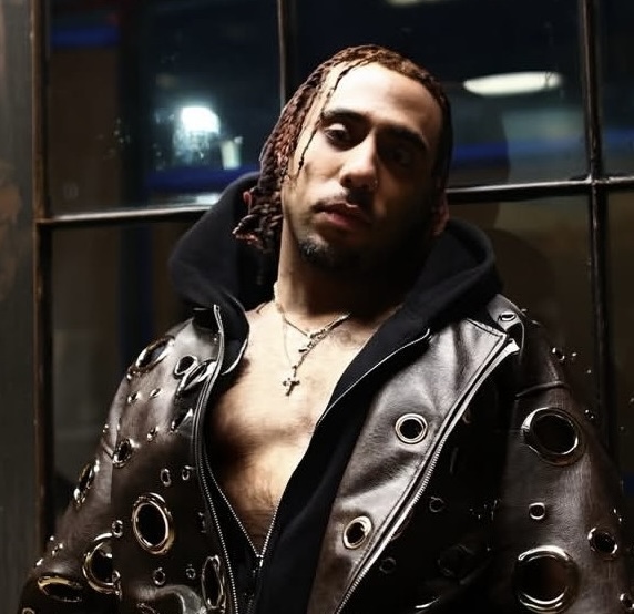 Here Comes Julian King!